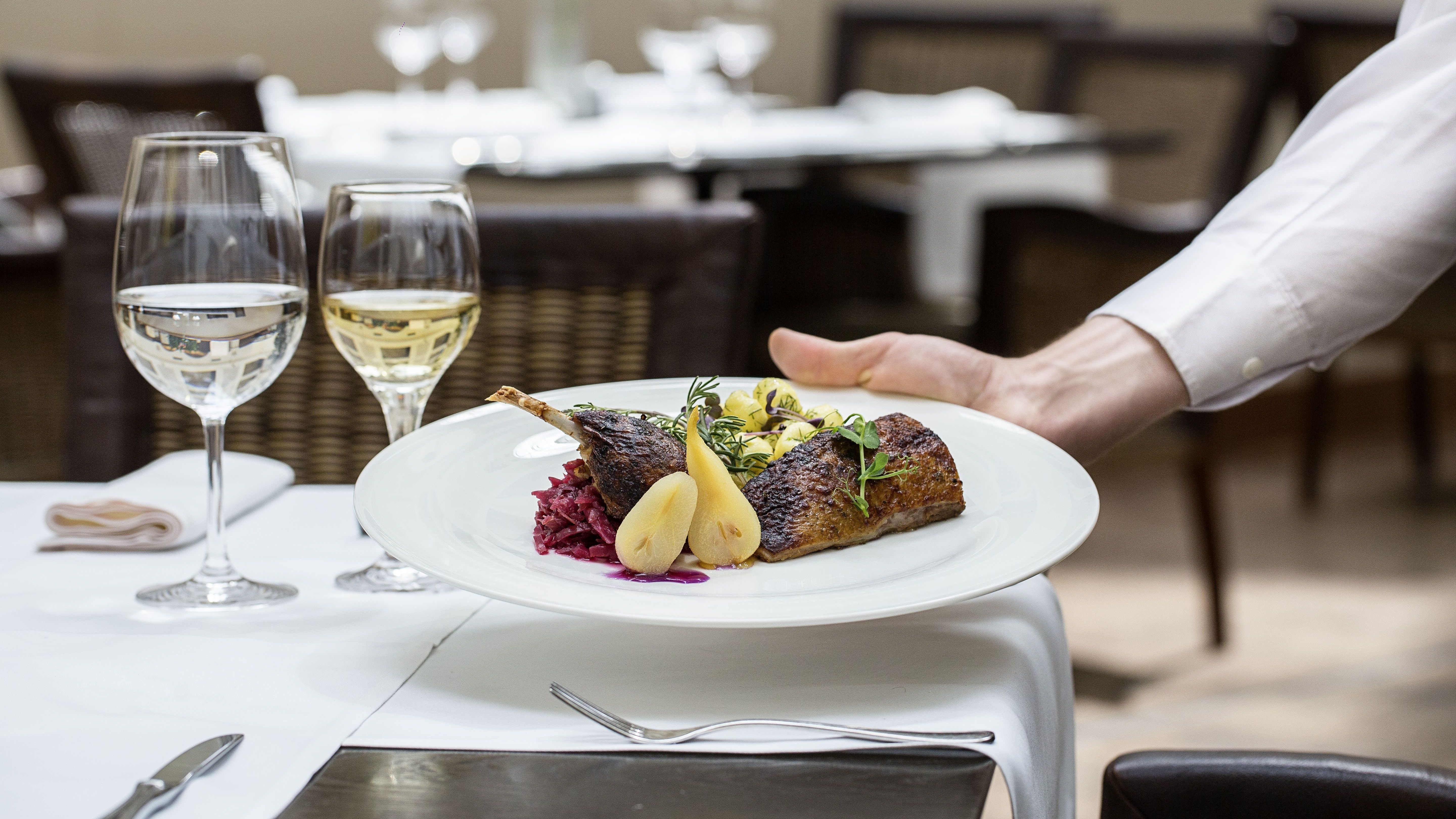Restauracja The Olive w Sheraton Grand Krakow - Danie Główne